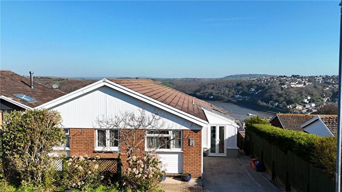 4 Bedroom Detached Bungalow For Sale In Penarth, Looe, PL13