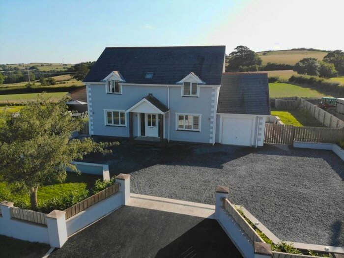 4 Bedroom Property For Sale In Valley View, Moriah, Capel Seion, SY23