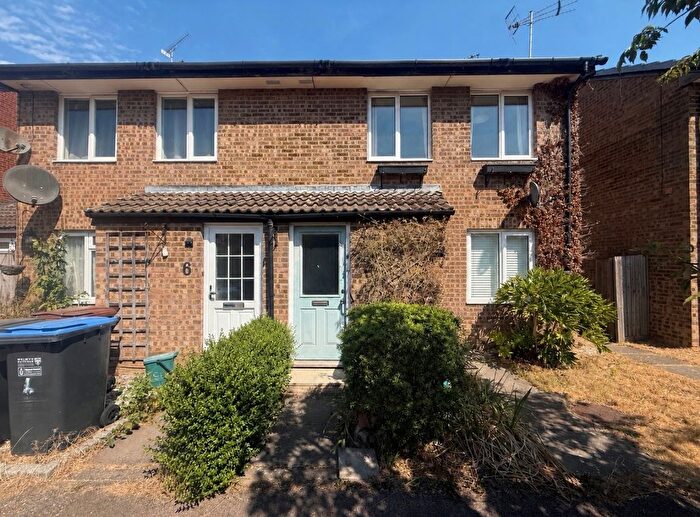 1 Bedroom Maisonette To Rent In Yew Grove, Welwyn Garden City, AL7