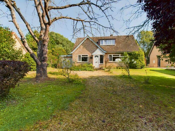3 Bedroom Detached House For Sale In Hollow Lane, Thurston, IP31
