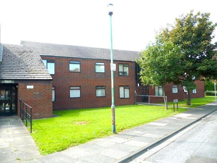 2 Bedroom Flat To Rent In Warren Court, Hartlepool, TS24