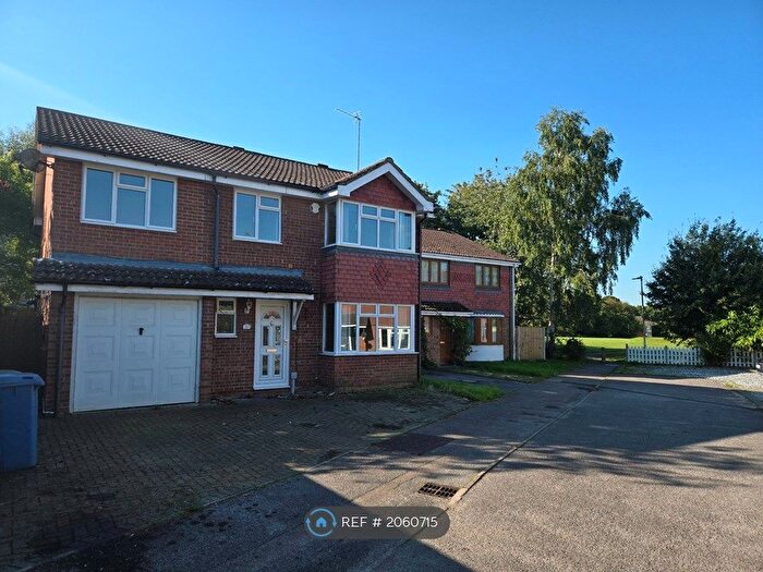 4 Bedroom Detached House To Rent In Eddington Road, Bracknell, RG12