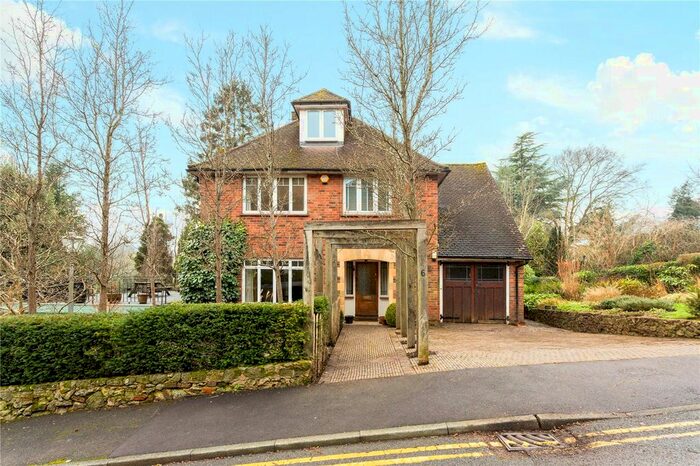 5 Bedroom Detached House To Rent In Crownfields, Sevenoaks, Kent, TN13