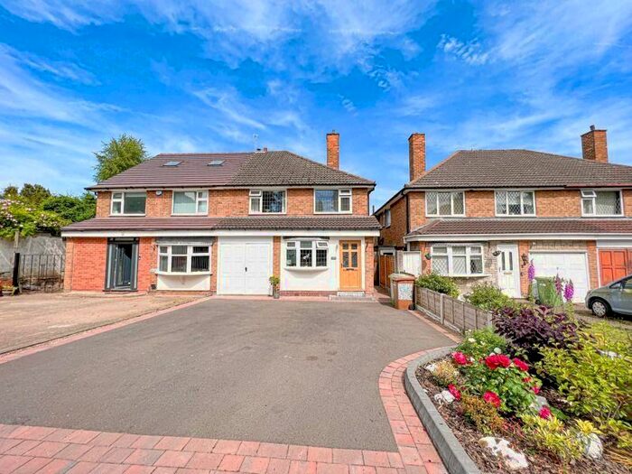 3 Bedroom Semi-Detached House To Rent In Chester Road, Sutton Coldfield, B74