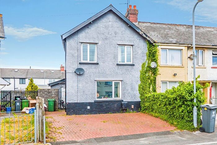 3 Bedroom Semi-detached House For Sale In Madoc Road, Tremorfa, Cardiff, CF24