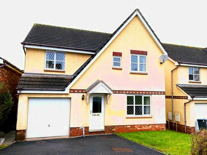 4 Bedroom Detached House To Rent In Pennine Drive, Collaton St Mary, Paignton, TQ4