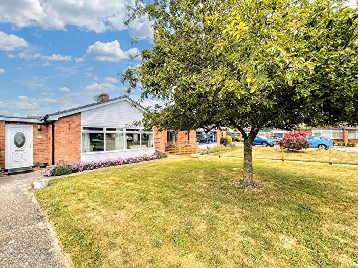 3 Bedroom Detached Bungalow For Sale In Mayfield Way, Mendlesham, Stowmarket, IP14