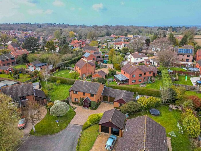 4 Bedroom Detached House For Sale In Bramble Way, Poringland, Norwich, Norfolk, NR14