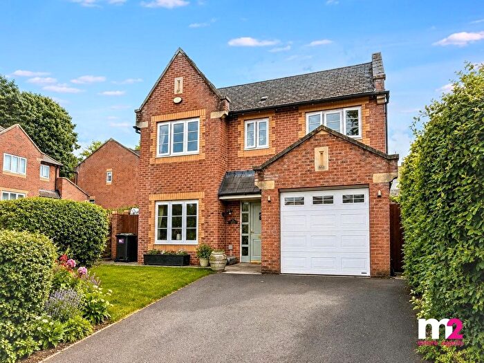 4 Bedroom Detached House For Sale In Chestnut Drive, Abergavenny, NP7
