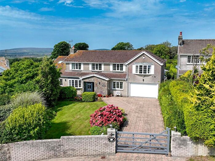 5 Bedroom Detached House For Sale In Brynview Close, Reynoldston, Swansea, SA3