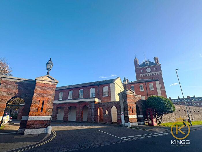 2 Bedroom Flat To Rent In Royal Gate, Southsea, PO4