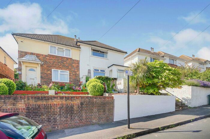 2 Bedroom Semi-Detached House For Sale In Cowfold Road, Brighton, BN2