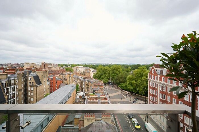 2 Bedroom Apartment To Rent In Flat, Baker Street, London, NW1
