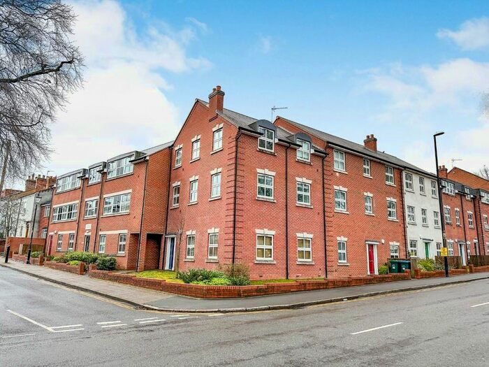 2 Bedroom Flat To Rent In Antelope House, Allesley Old Road, Chapelfields, Coventry, CV5