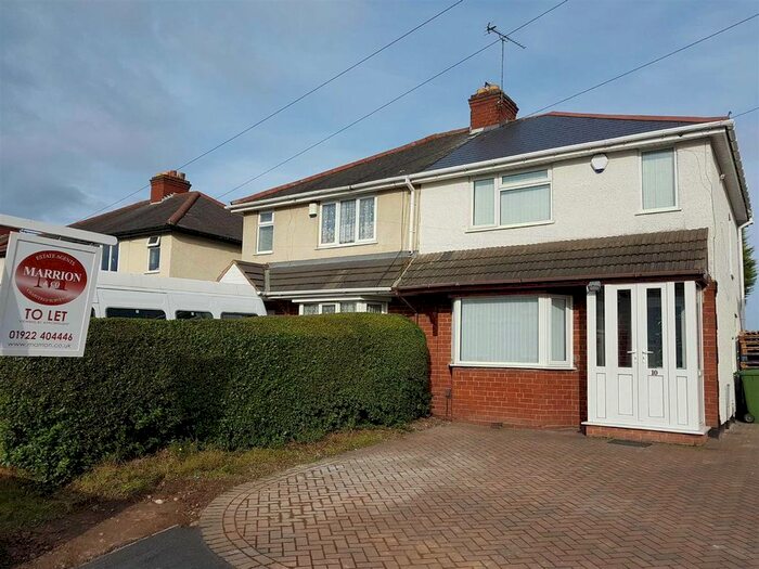 3 Bedroom Semi-Detached House To Rent In Wood End Road, Wednesfield, Wolverhampton, WV11