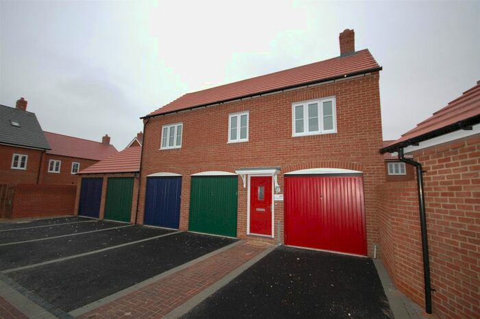 2 Bedroom Flat To Rent In Bramble Walk, Kingsnorth, Ashford, TN23