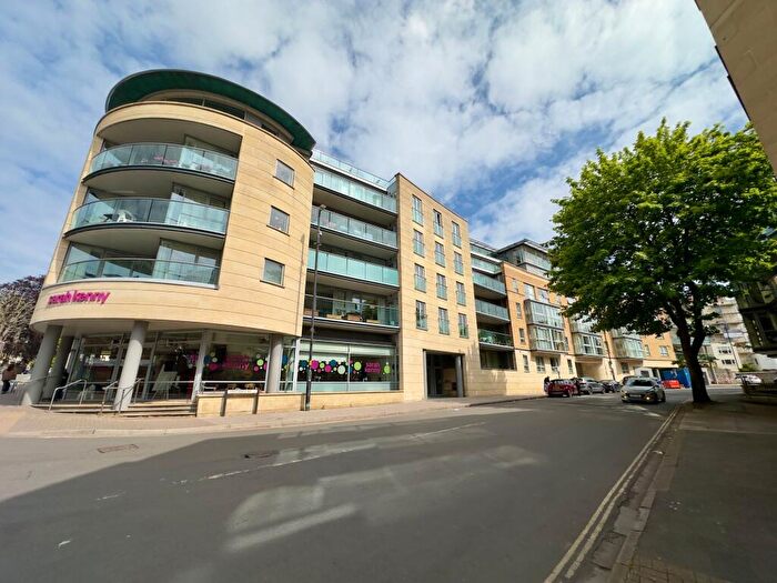 1 Bedroom Flat To Rent In Clifton, North Contemporis, BS8