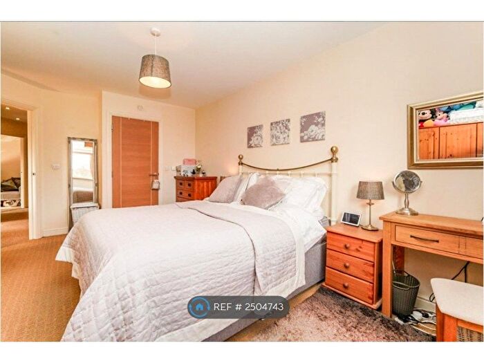 2 Bedroom Flat To Rent In Grove Road, Wallasey, CH45