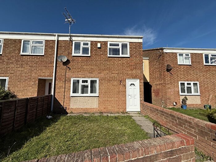 3 Bedroom Terraced House For Sale In St. Abbs Walk, Hartlepool, TS24
