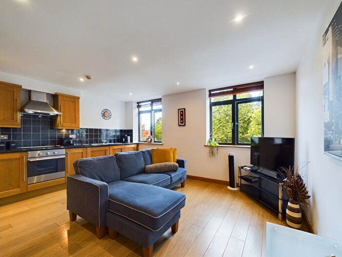 2 Bedroom Apartment To Rent In Bradley House, St. Stephens Avenue, Bristol, BS1