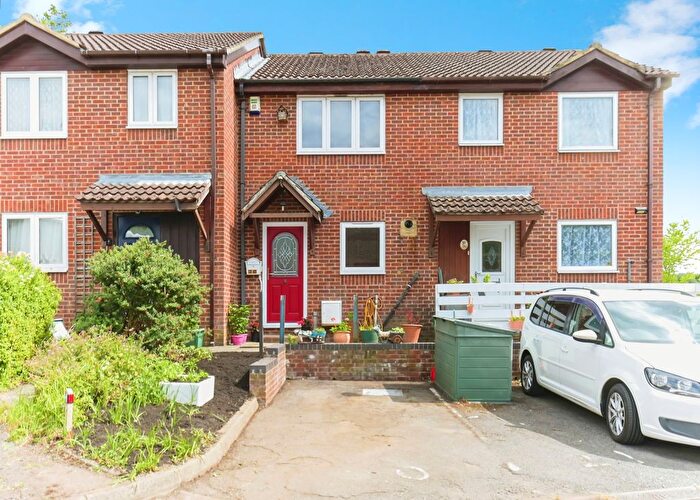 2 Bedroom Terraced House For Sale In Chessington Hall Gardens, Chessington, KT9