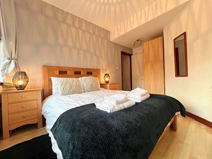 1 Bedroom Flat To Rent In Charlotte Street, Aberdeen, AB25