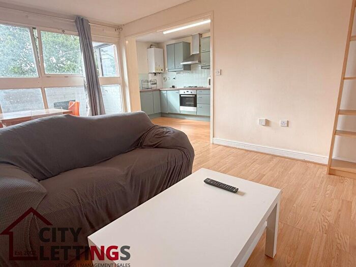 2 Bedroom Flat To Rent In Carter Gate, City Centre, NG1