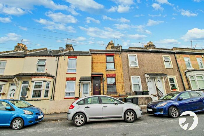 2 Bedroom Terraced House To Rent In Coopers Road, Northfleet, Gravesend, Kent, DA11