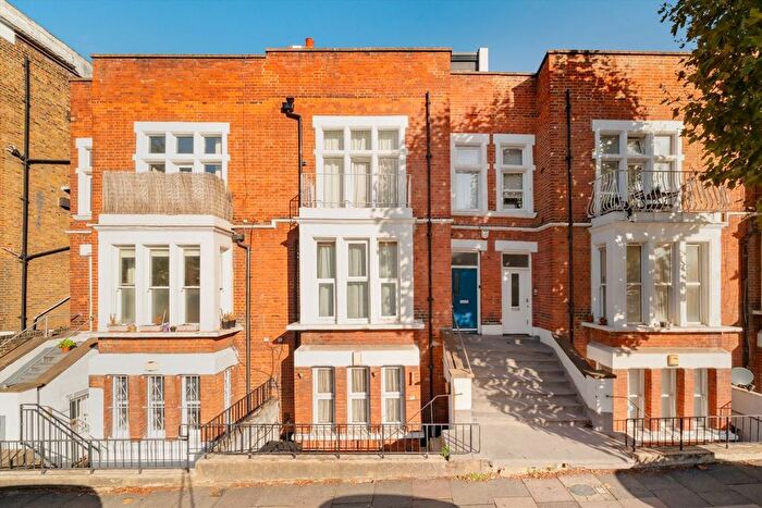 1 Bedroom Flat To Rent In Victoria Road, Queen's Park, NW6