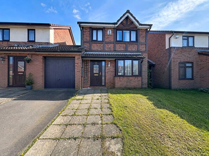 3 Bedroom Detached House For Sale In Ashdown Close, Southport, Merseyside, PR8