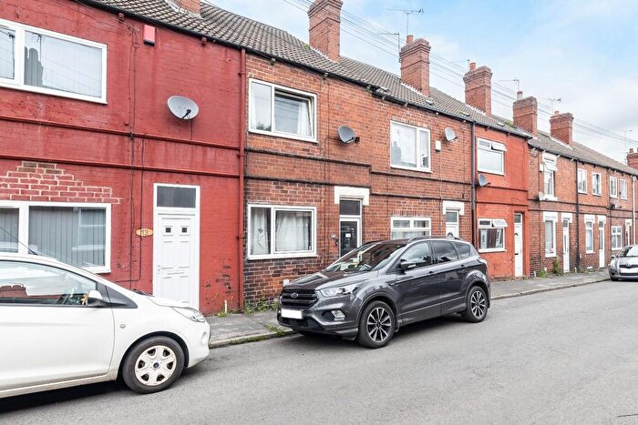 2 Bedroom Terraced House For Sale In Victoria Street, Hemsworth, WF9