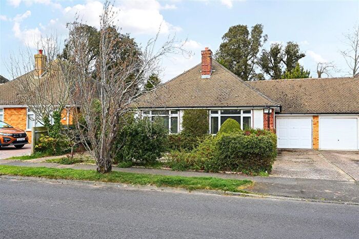 2 Bedroom Bungalow For Sale In Courthope Drive, Bexhill-On-Sea, TN39