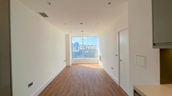 1 Bedroom Flat To Rent In Westgate House, London, W5