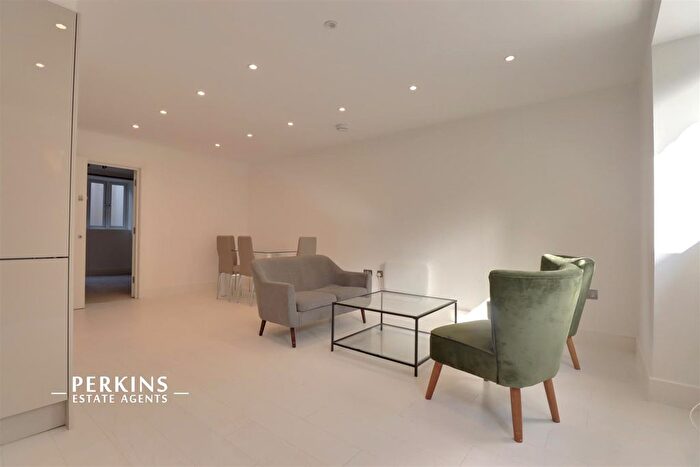 1 Bedroom Flat To Rent In Ruislip Road, Greenford, UB6