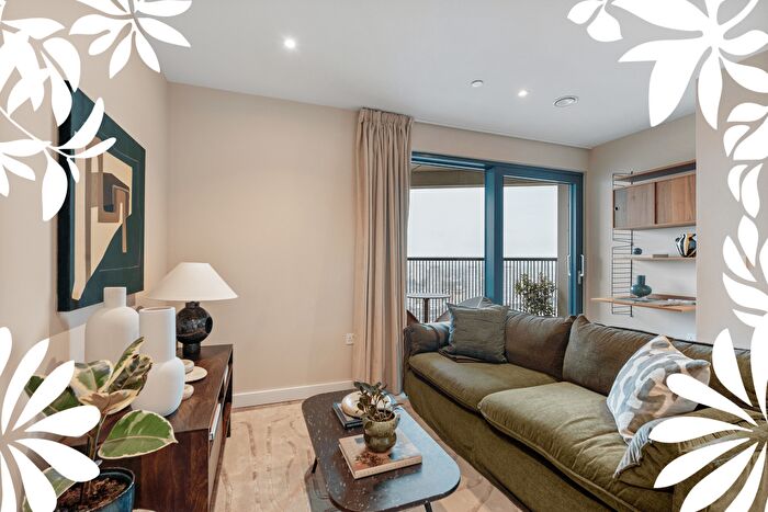 1 Bedroom Apartment To Rent In Riverstone Heights, Reed Avenue, London, E3