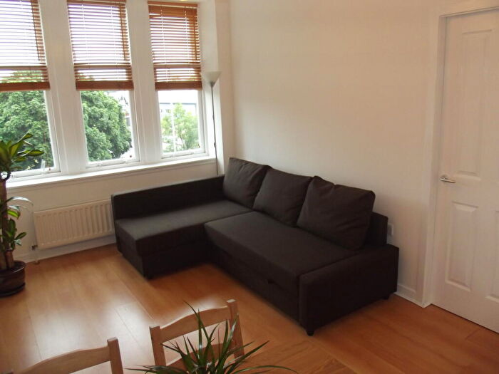 1 Bedroom Apartment To Rent In Midlock Street, Cessnock, G51