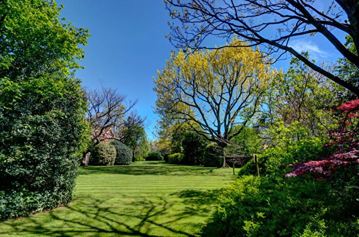 6 Bedroom Detached House To Rent In Elsworthy Road, London, NW3