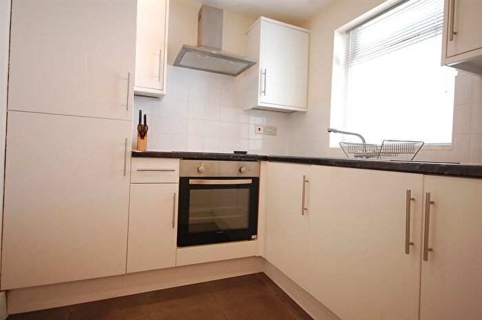 Studio To Rent In Belgrave Road, Victoria, SW1V