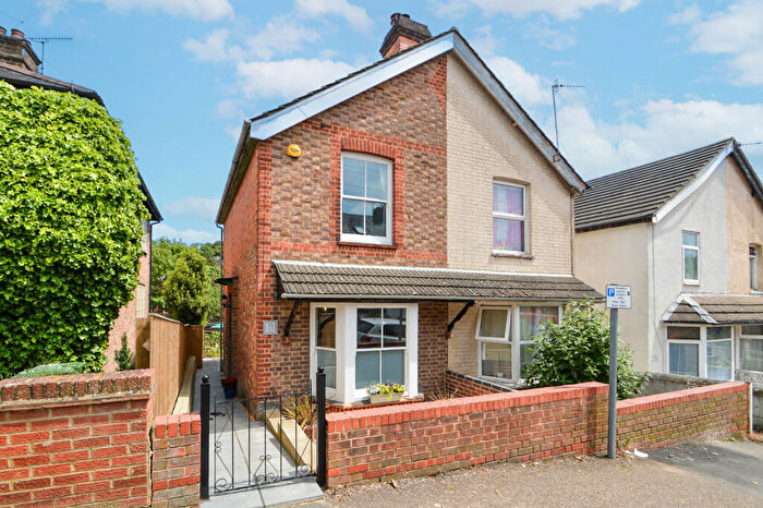 2 Bedroom Semi Detached House For Sale In Totteridge Avenue, High Wycombe, Buckinghamshire, HP13