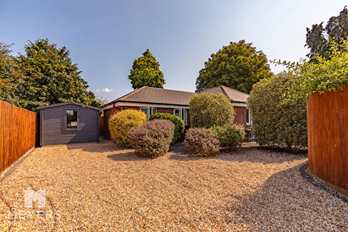 2 Bedroom Detached Bungalow For Sale In Parley Road, Bournemouth, BH9