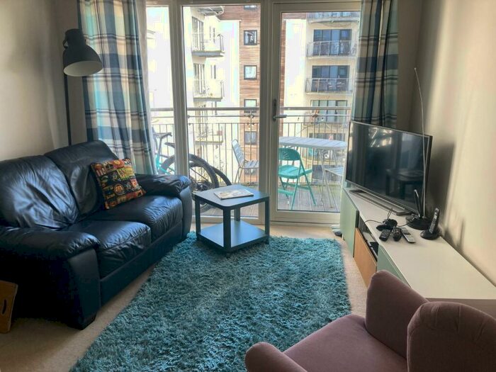 1 Bedroom Apartment To Rent In Roma, Watkiss Way, Cardiff, CF11