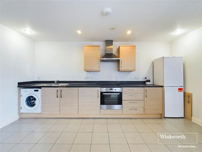 2 Bedroom Apartment To Rent In Joslin Avenue, London, NW9