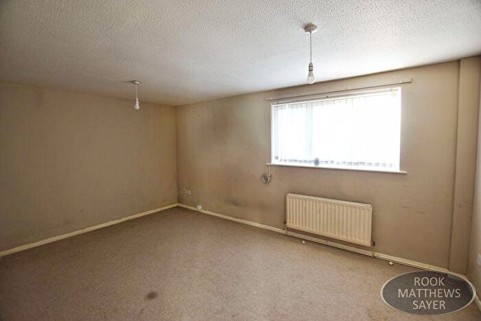 3 Bedroom Flat For Sale In Alnham Court, Newcastle Upon Tyne, NE3