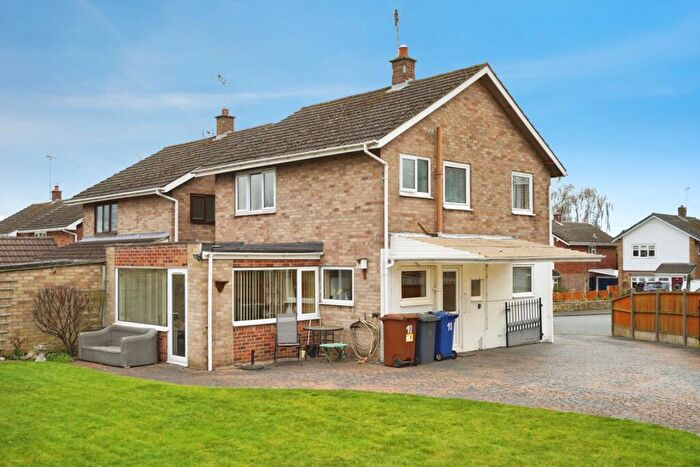 3 Bedroom Detached House For Sale In Glebe Close, Rolleston-on-Dove, Burton-on-Trent, Staffordshire, DE13