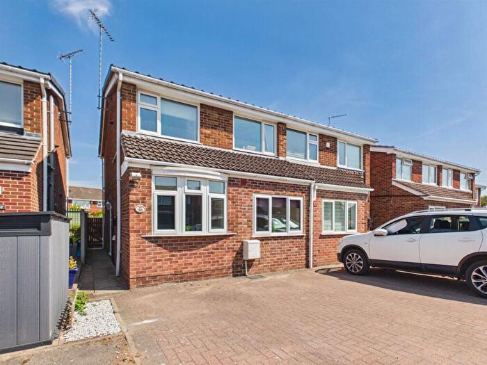 3 Bedroom Semi Detached House For Sale In Church Close, Willington, DE65