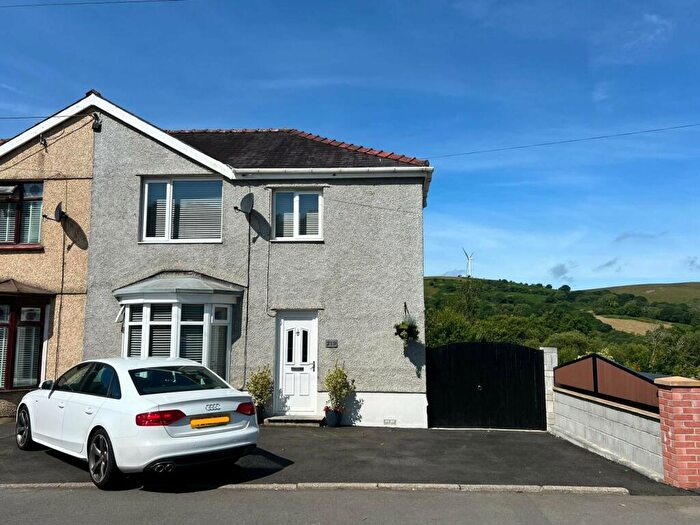 3 Bedroom Semi-Detached House For Sale In Heol Y Gors, Cwmgors, Ammanford, Carmarthenshire., SA18