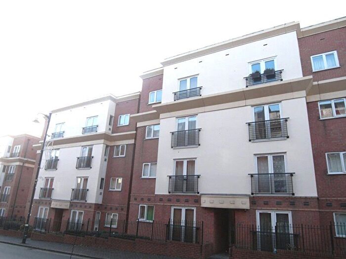 2 Bedroom Flat To Rent In Newhall Hill, Birmingham, West Midlands, B1