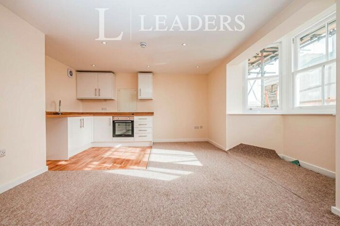 1 Bedroom Apartment To Rent In Warwick Street, BN11