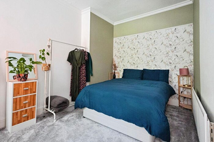 4 Bedroom Terraced House To Rent In Eileen Grove, M14