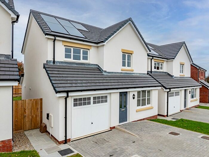 3 Bedroom Detached House For Sale In Cwrt Y Priordy, St Clears, SA33